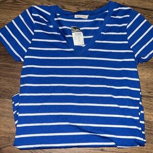 Rue 21-Heart Hips- blue and white tshirt-NWT size L